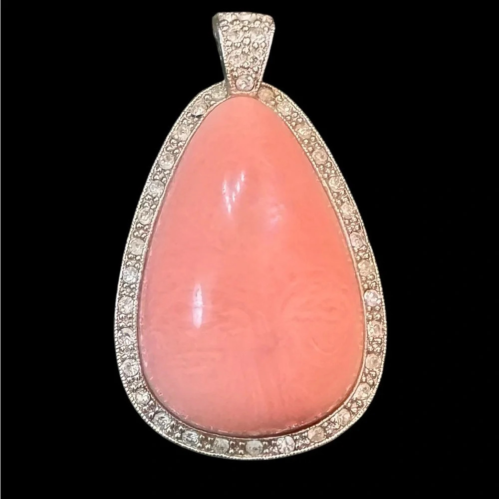 Vintage AVON Faux Pink Coral Pendant